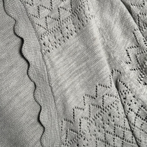 FRYE Sweater Beautiful Detail soft sage green color Size Medium - Picture 5 of 5